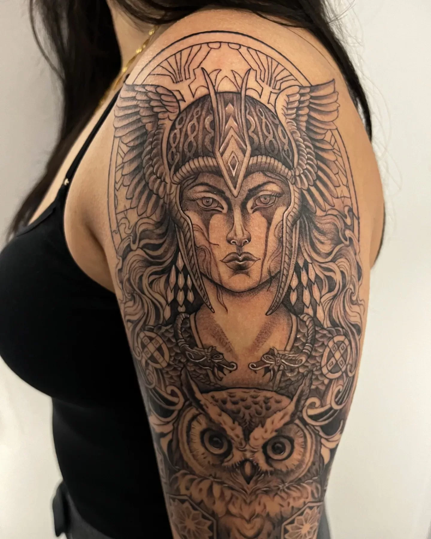 Read more about the article A Complete Guide On Taking Care Of Your New Tattoo