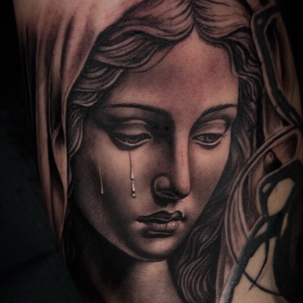 Fine-line-tattoo-toronto